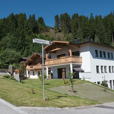 Landhaus & Apartment Taxach Ried im Zillertal Eksteriør bilde