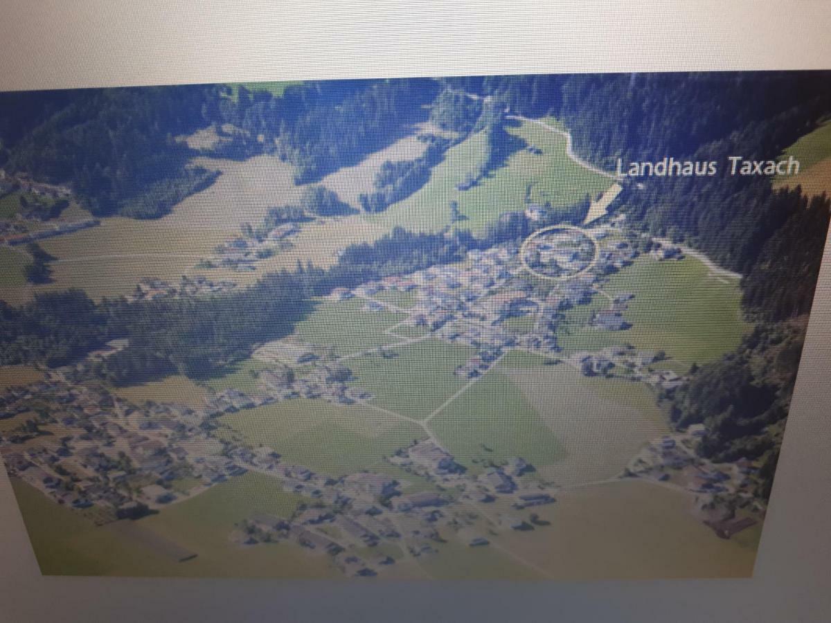 Landhaus & Apartment Taxach Ried im Zillertal Eksteriør bilde